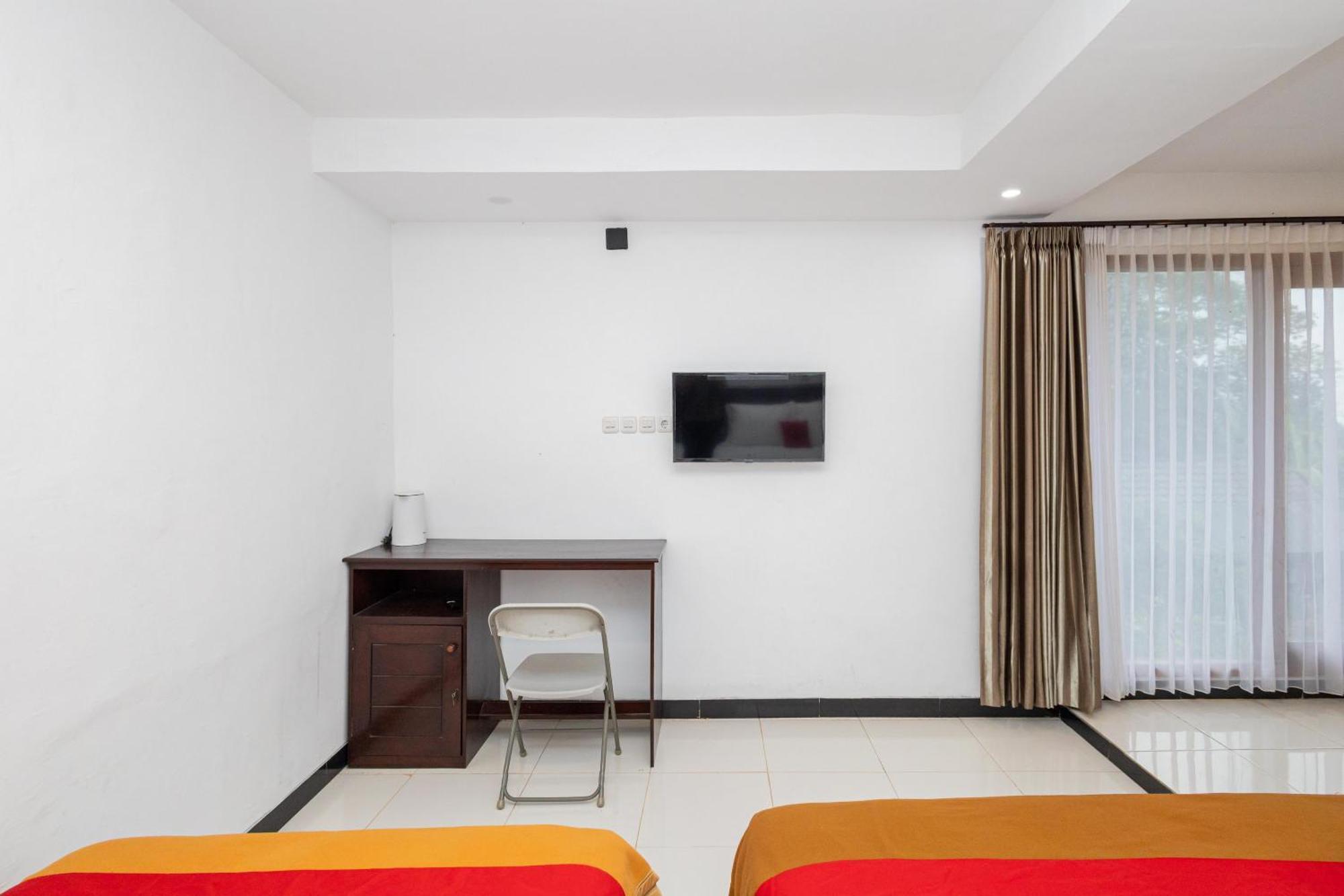 Djokorio Syariah Homestay *